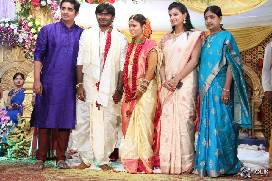 Singer-Deepu-Wedding-Photos